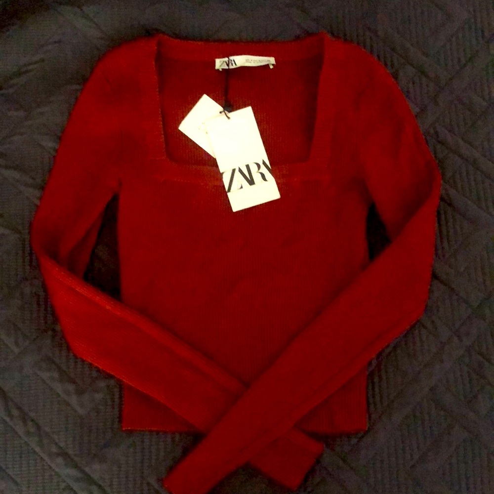 New Zara Sweater with tags